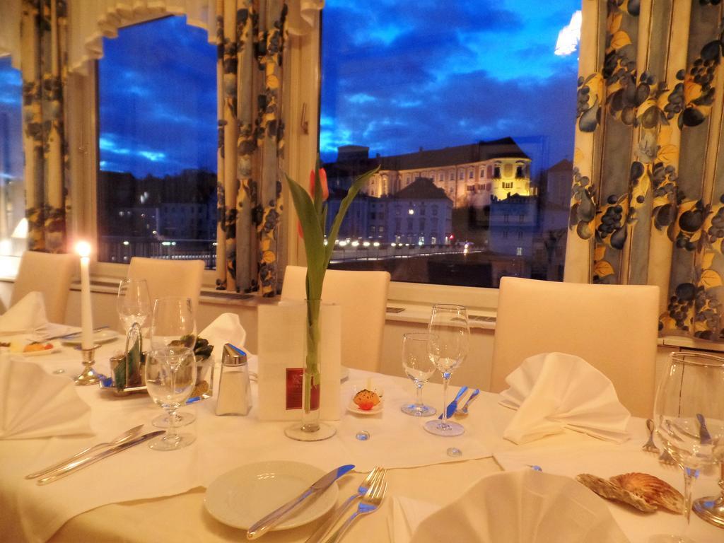 Hotel-Restaurant Minichmayr Steyr Exterior photo