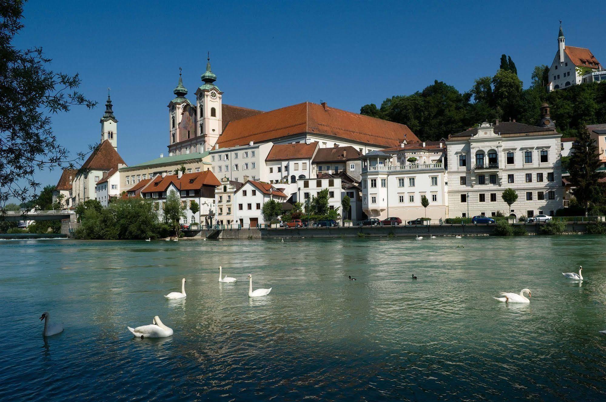 Hotel-Restaurant Minichmayr Steyr Exterior photo